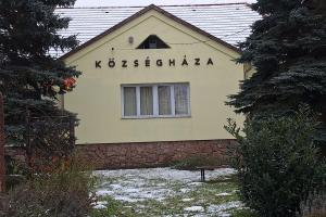 községháza